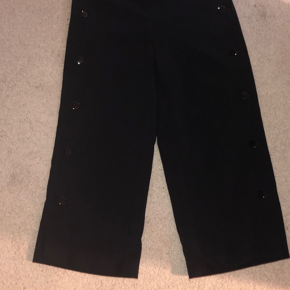 SLIGHTLY worn black wide leg 0 Petite LOFT Anne Taylor pants with zip side fly